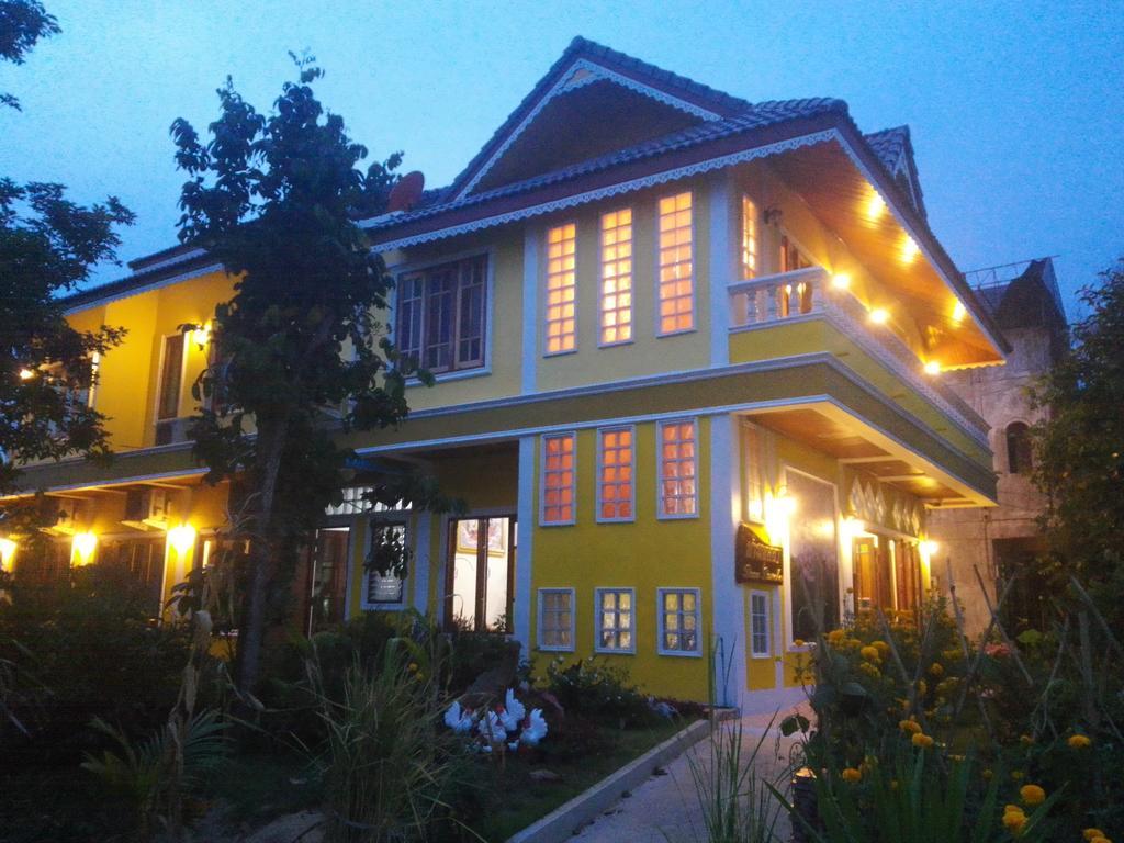 Baan Bussaba Hotel Trang Dış mekan fotoğraf