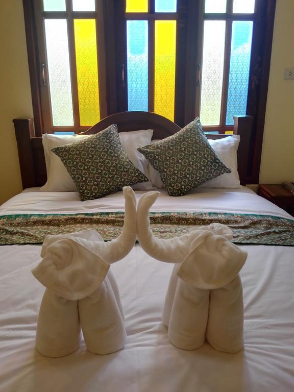 Baan Bussaba Hotel Trang Dış mekan fotoğraf